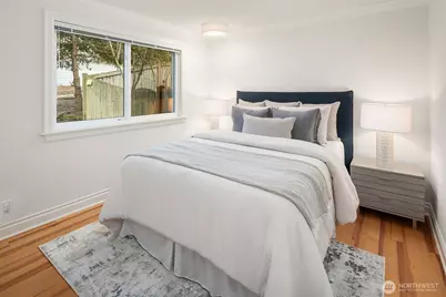 2001 77th Avenue NE, Medina, WA 98039 - Photo 19