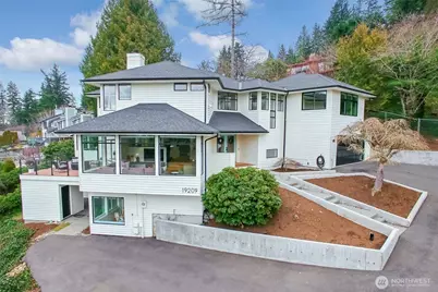 19209 Olympic View Drive, Edmonds, WA 98020 - Photo 35