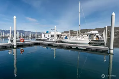 1350 W Woodin Avenue #F4, Chelan, WA 98816 - Photo 11