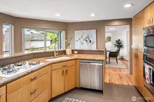 20409 25th Ave NW, Shoreline, WA 98177 - Photo 7