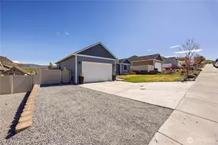 452 Spring View Pl, Chelan, WA 98816 - Photo 33