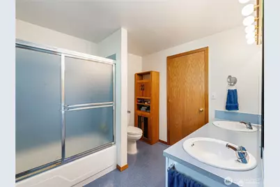 1205 S Walnut Street, Burlington, WA 98233 - Photo 23