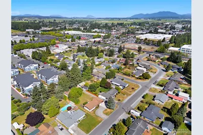 1205 S Walnut Street, Burlington, WA 98233 - Photo 39