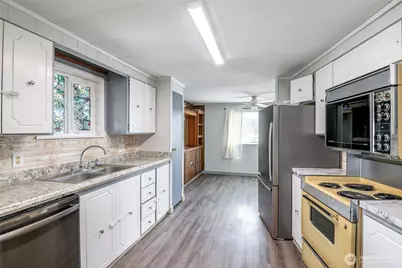 25913 54th Avenue Ct E, Graham, WA 98338 - Photo 13