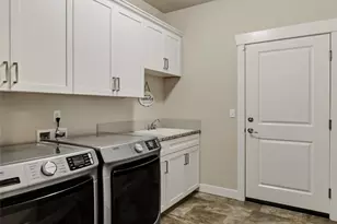 613 166th St S, Spanaway, WA 98387 - Photo 19