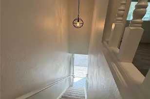 1017 Ttereve Dr, Everett, WA 98203 - Photo 9