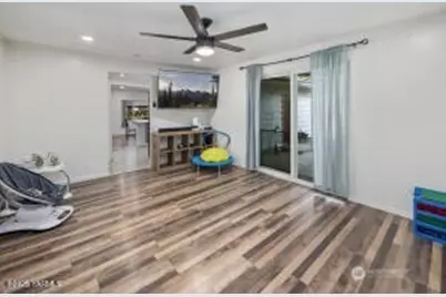 9808 Lawndale Avenue SW, Lakewood, WA 98498 - Photo 7