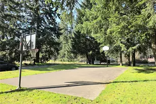 8815 226th St E, Graham, WA 98338 - Photo 27