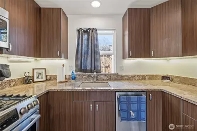 1320 S 12th Street, Mount Vernon, WA 98273 - Photo 23