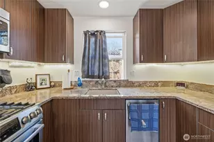 1320 S 12th St, Mount Vernon, WA 98273 - Photo 23