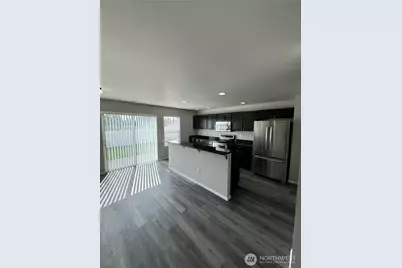 1163 Swan Loop, DuPont, WA 98327 - Photo 5