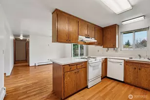 430 SE Andrews St, Issaquah, WA 98027 - Photo 9