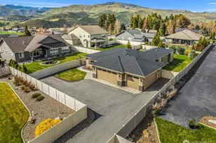 3512 Dianna Way, Wenatchee, WA 98801 - Photo 9