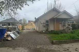 310 NW 3rd, Kelso, WA 98626 - Photo 1