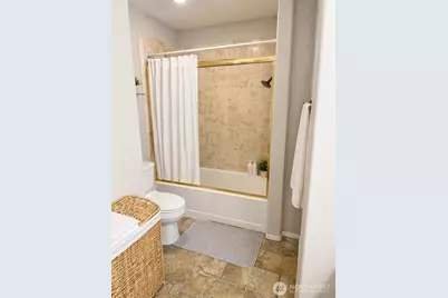 15335 Sunwood Blvd #C102, Tukwila, WA 98188 - Photo 7