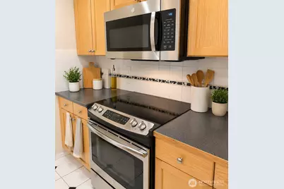 15335 Sunwood Blvd #C102, Tukwila, WA 98188 - Photo 5