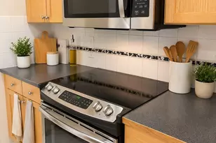 15335 Sunwood Blvd, Tukwila, WA 98188 - Photo 5