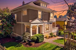 920 4th Ave N, Seattle, WA 98109 - Photo 37