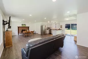 3018 NE Rozewood Dr NE, Bremerton, WA 98310 - Photo 5
