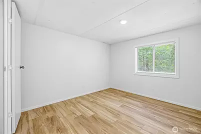 8524 Juniper Place, Maple Falls, WA 98266 - Photo 15