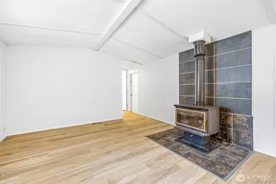 8524 Juniper Place, Maple Falls, WA 98266 - Photo 9