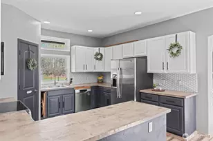 29512 28th Ave E, Roy, WA 98580 - Photo 15