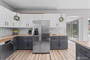 29512 28th Ave E, Roy, WA 98580 - Photo 17