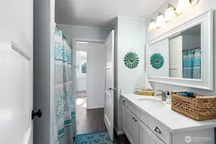 1312 NE South Petterson Rd, Keyport, WA 98345 - Photo 19