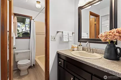 1230 101st Place NE #1230, Bellevue, WA 98004 - Photo 19