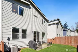 22545 69th Pl W, Mountlake Terrace, WA 98043 - Photo 27