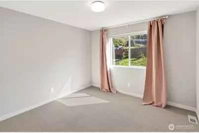 22545 69th Place W, Mountlake Terrace, WA 98043 - Photo 21