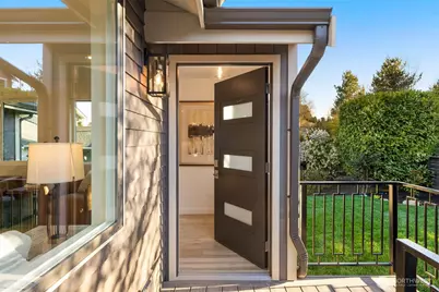 12012 North Park Avenue N, Seattle, WA 98133 - Photo 3