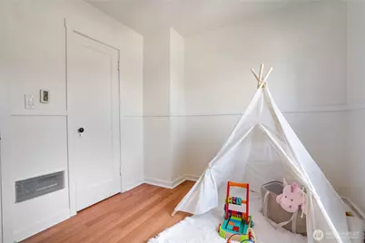 613 S Lawrence Street, Tacoma, WA 98405 - Photo 17