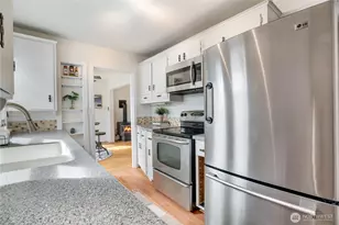 613 S Lawrence St, Tacoma, WA 98405 - Photo 11