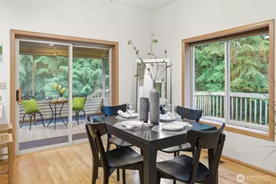 870 238th Avenue NE, Sammamish, WA 98074 - Photo 29