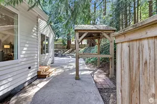 2208 226th Pl NE, Sammamish, WA 98074 - Photo 31