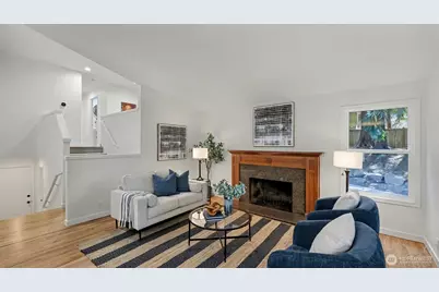 2208 226th Place NE, Sammamish, WA 98074 - Photo 5