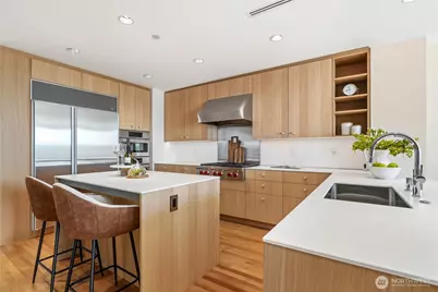 129 3rd Avenue #604, Kirkland, WA 98033 - Photo 17