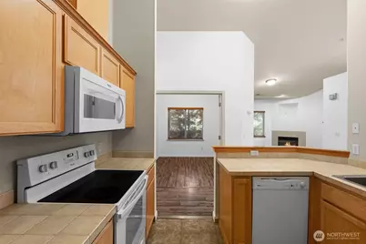 8023 Custer Road SW #B6, Lakewood, WA 98499 - Photo 13