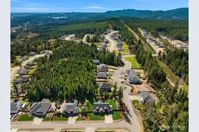 5597 NW Muddy Paws Court, Bremerton, WA 98312 - Photo 35