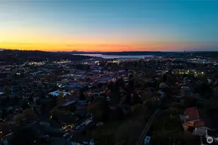 808 Renton Ave S, Renton, WA 98057 - Photo 5