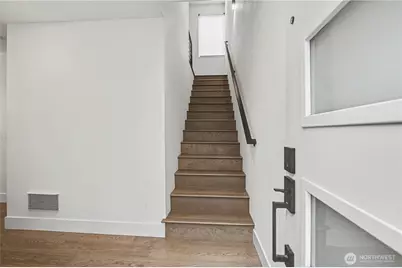 933 N 91st Street #B, Seattle, WA 98103 - Photo 3