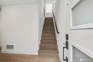 933 N 91st St, Seattle, WA 98103 - Photo 3