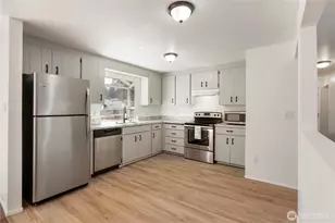 2210 27th Ave SE, Puyallup, WA 98374 - Photo 9