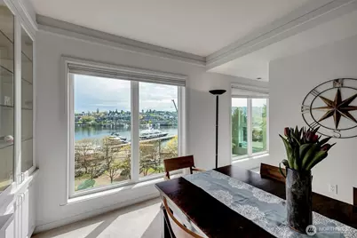 3300 Meridian Avenue N #409, Seattle, WA 98103 - Photo 5