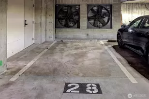 3300 Meridian Ave N, Seattle, WA 98103 - Photo 29