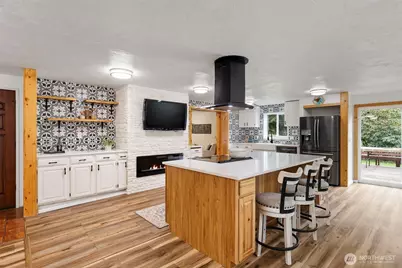 8377 Glenwood Road SW, Port Orchard, WA 98367 - Photo 11