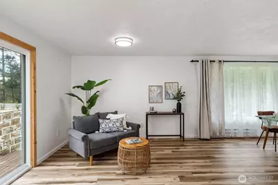 8377 Glenwood Road SW, Port Orchard, WA 98367 - Photo 9