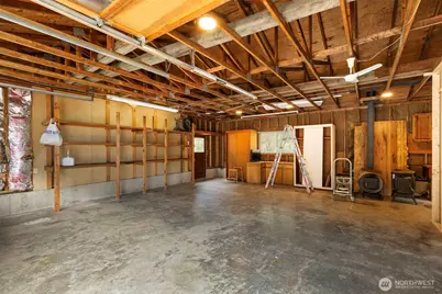 8377 Glenwood Road SW, Port Orchard, WA 98367 - Photo 33