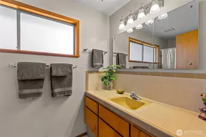 1320 Seneca Street, Wenatchee, WA 98801 - Photo 13